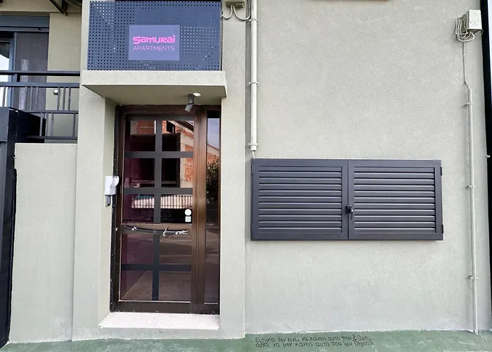 Samurai Apartments -Catrin-